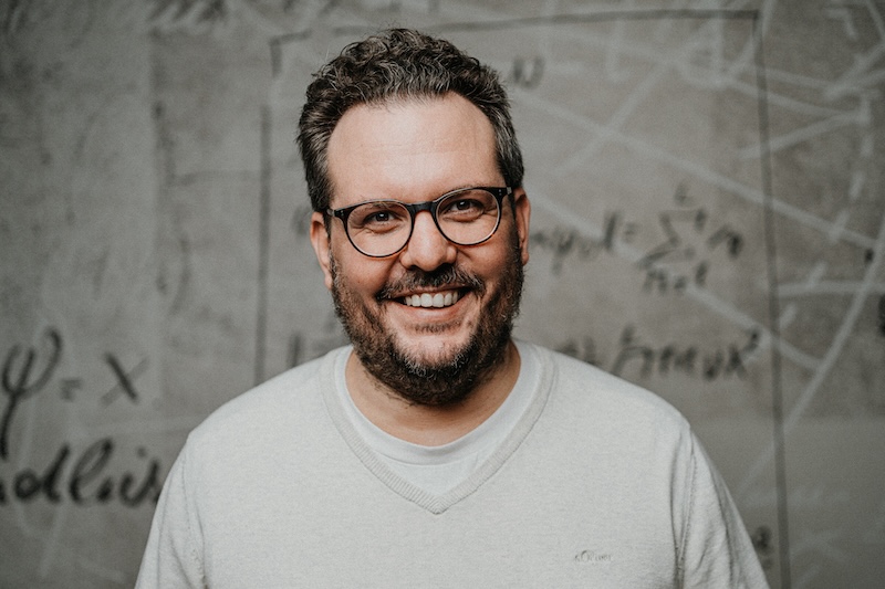 Prof. Dr. Simon Nestler